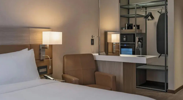 Номер Standard AC Hotel Wichita Downtown