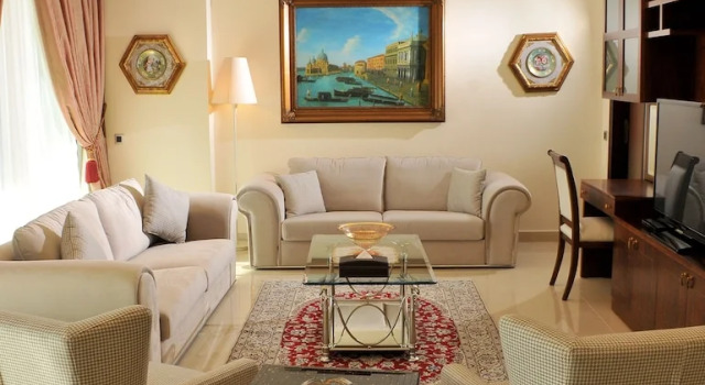 Семейный люкс с 3 комнатами с балконом Dolphin Royal Suites