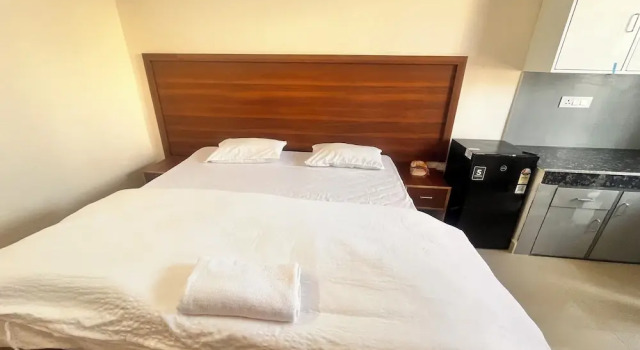 Apna Homes Stay and Hotel I Gurugram, Забронировать Отель Гургаон 