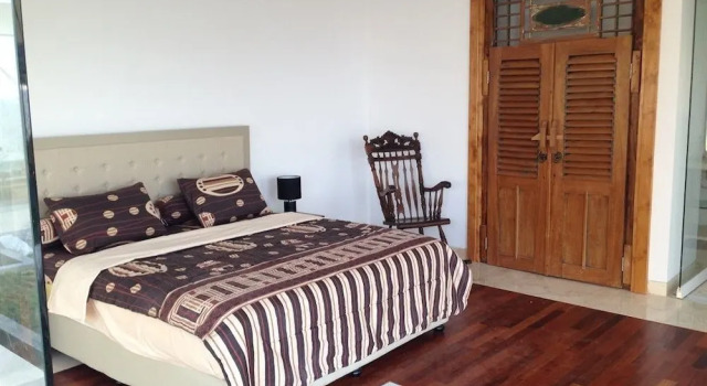 Вилла Deluxe Villa Pantai Lovina