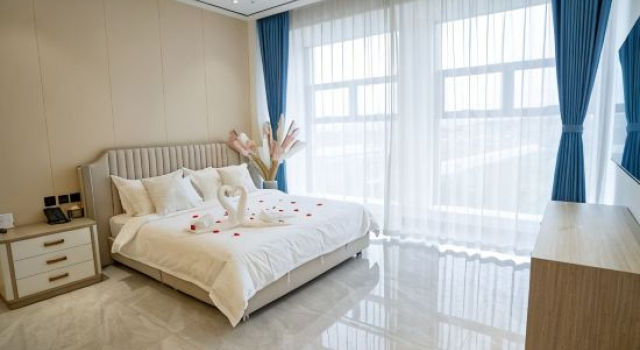 Люкс Holiday Inn Liaohai
