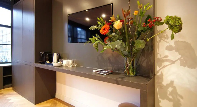 The Canal Bridge Suites
