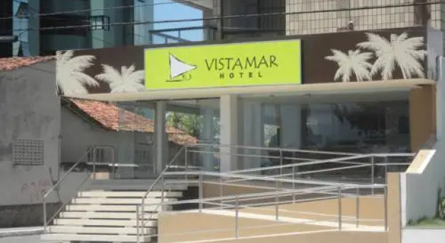 Кровать в общем номере Vistamar Hotel