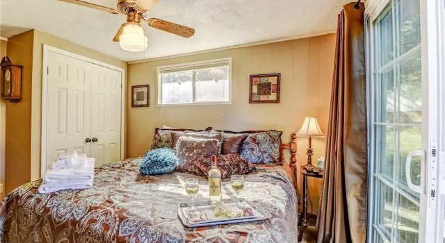 Foxfire Haven - Three Bedroom Cabin with Hot Tub, Varaa Hotelli Ruidoso New Mexico