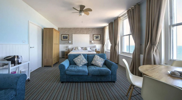 The Clarendon Hotel, Забронировать Отель Бизнес-отели Англии, 4* 5*