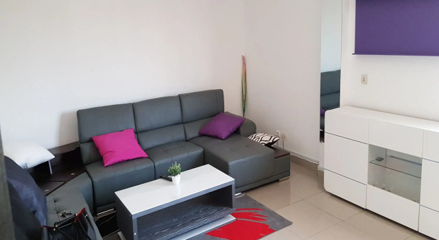 Résidence Esther 2, Boek Appartement Hotels in Abidjan met parkeren, Parkeren