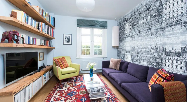 Inviting, Spacious Family Home Right Next to Park, Забронировать Отель Отели Лондона 3 звезды, рядом с Wormholt Park, 3*