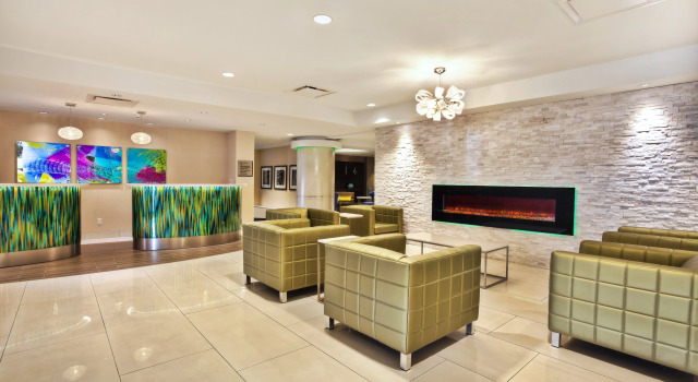 Crowne Plaza Kitchener-Waterloo by IHG, Varaa Hotelli Waterloo 