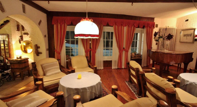 Hotel La Meridiana, Buchen Sie Hotel Hotels in Valchiavenna mit Frühstück, Frühstück