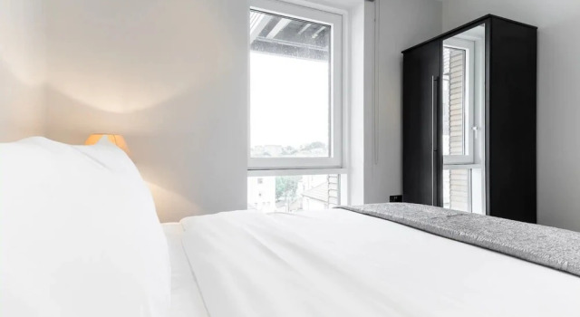 Stylish, Modern 2 Bed Apartment in Islington, Забронировать Апартаменты/квартира Ислингтон Лондон, рядом с Железнодорожная станция Олд-Стрит