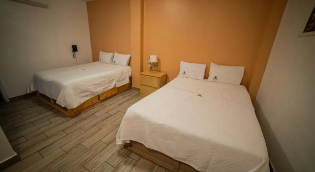 Четырёхместный номер Deluxe California Comfort & Suites