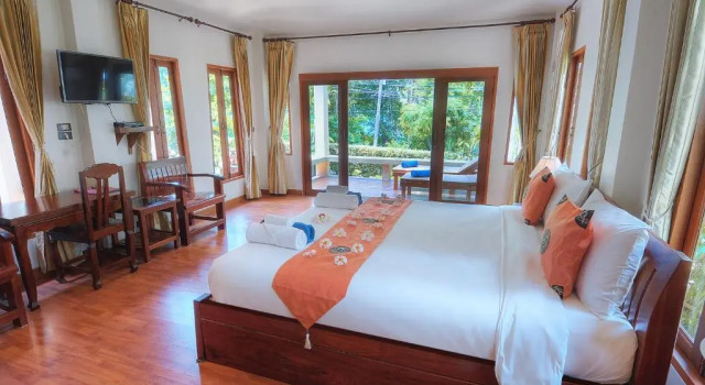 Бунгало Khanom Hill Resort