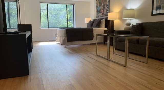 Lenox Hill Apartments 30 Day Rentals, Забронировать Апартаменты/квартира Апартаменты Нью-Йорка, рядом с Концертный и выставочный зал Park Avenue Armory, Апартаменты/квартира