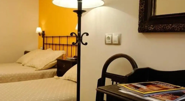 Standard Kolmen hengen huone Hostal Vidaller