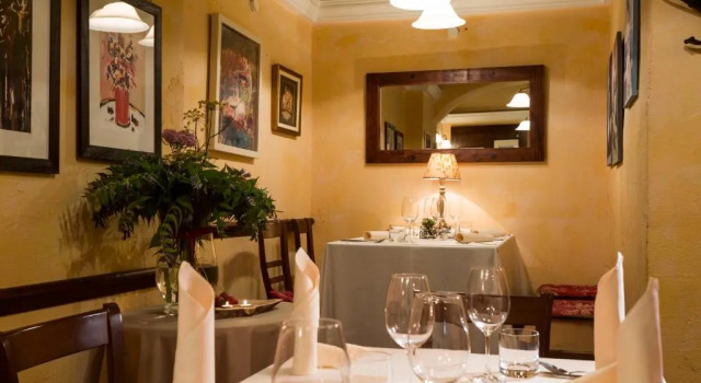 Люкс Rooms & Restaurant Ostarija