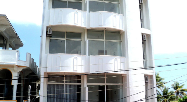 Trinco Beach Hotel