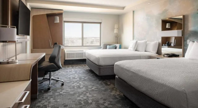 Четырёхместный номер Standard Courtyard by Marriott Loveland Fort Collins