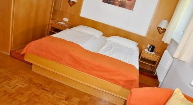 Gartenpension Lindenbauer, Rezerwuj Hotel Hotele SPA w Karyntia, SPA