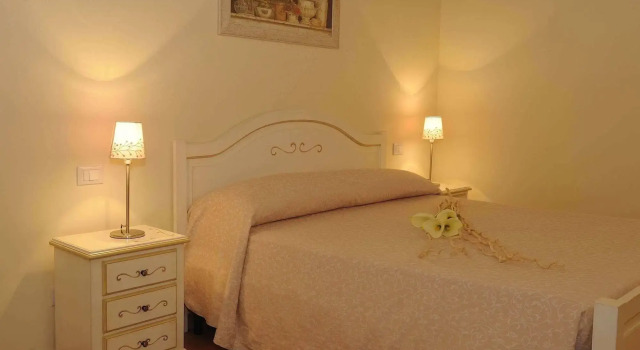 Tenuta Marchesi Fezia, Book Hotel Narni Umbrien