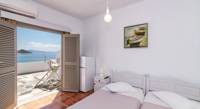 Двухместный номер Standard с балконом и с видом на море Agali bay hotel