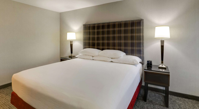 Номер Deluxe Drury Inn & Suites St Joseph