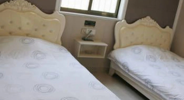 Huaning Hostel