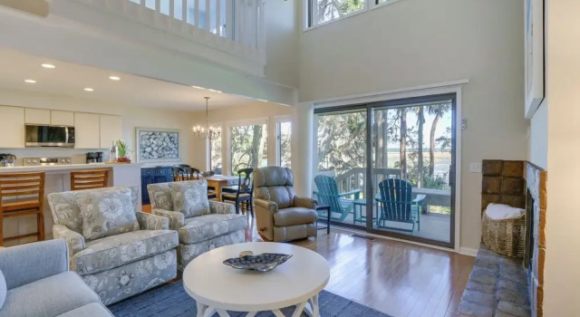 Waterfront Home on Dataw Island: Golf & Amenities!