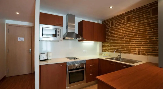 Апартаменты Serennia Cest Apartamentos Arc de Triomf