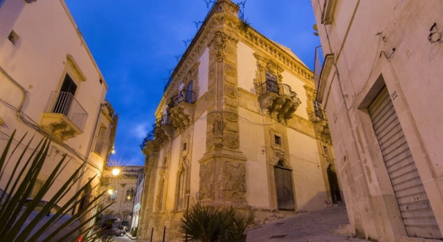 Bed & Breakfast Scicli Val Di Noto, Забронировать Отель Отели в центре Шикли, в центре