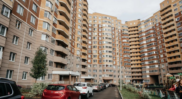 Apartments on Serpukhovskaya street 7, Rezervovat Apartmán Hotely v Podolsk s parkováním, Parkování