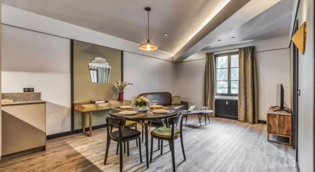 Majestic Broadway - 4 star apartment with spectacular views