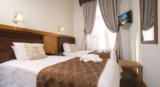 Двухместный номер Standard Hotel Plaza