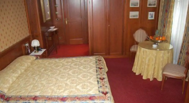 Hotel Olympic