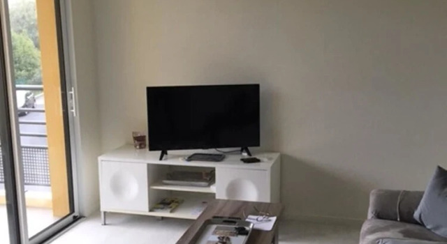 Apartment With one Bedroom in Antibes, With Furnished Terrace and Wifi