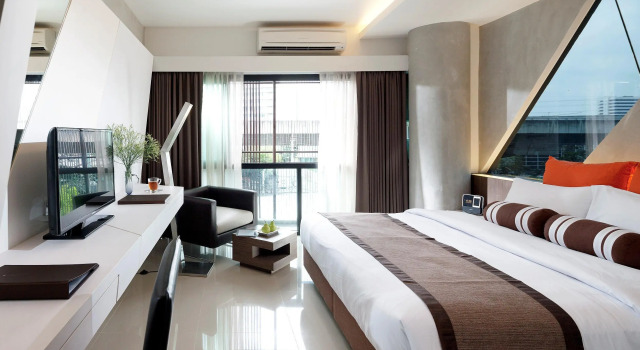 Кровать в общем номере Nine Forty One Hotel