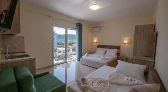 Апартаменты Golden Hotel