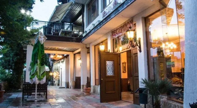 Hotel Kristo, Boek Hotel Blagoevgrad Blagoëvgrad