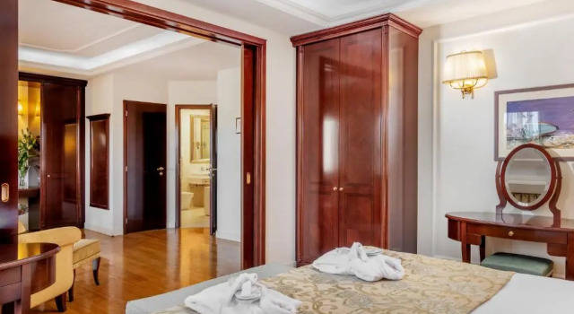Люкс Hotel President Solin