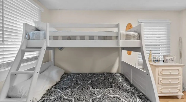 King St. Cottage, Забронировать Дом для отпуска Фалмут Полуостров Кейп-Код