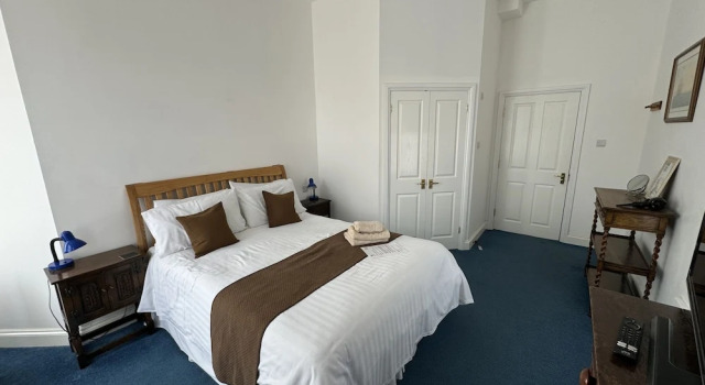 Hookwood Lodge, Забронировать Отель Гатвик Западный Суссекс
