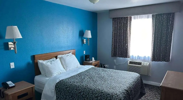 Standard Zimmer Baymont by Wyndham Manistee