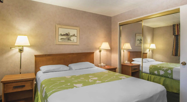 Номер Standard Econo Lodge Motel Village
