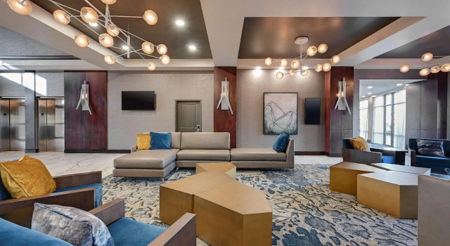 DoubleTree by Hilton Denver International Airport