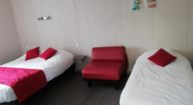 Номер Standard Hôtel-restaurant Les Colonnades
