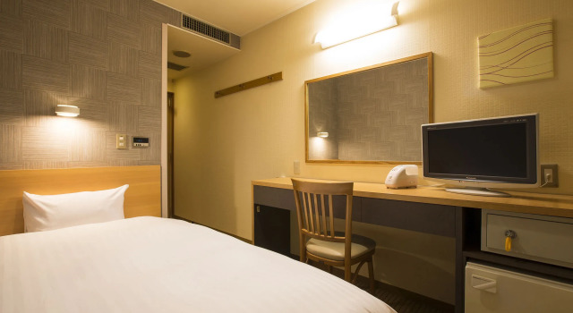 Yunokuni Tensyo, Rezerwuj Hotel Hotele w Ishikawa z basenem, Basen