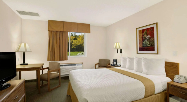 Двухместный номер Standard Days Inn by Wyndham Rapid City