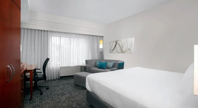 Двухместный номер Deluxe Courtyard by Marriott Jacksonville I-295/East Beltway