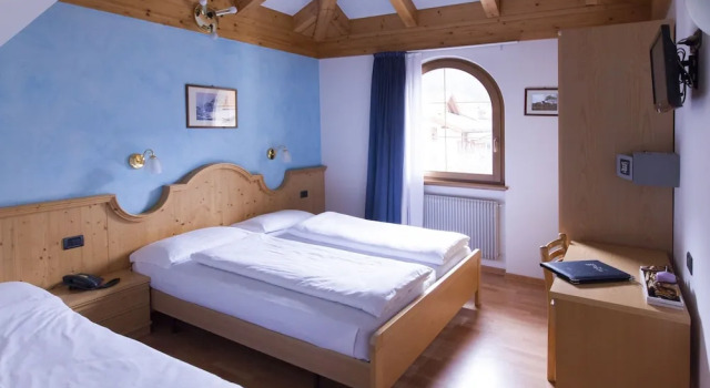 Двухместный номер Comfort с балконом Hotel Genzianella