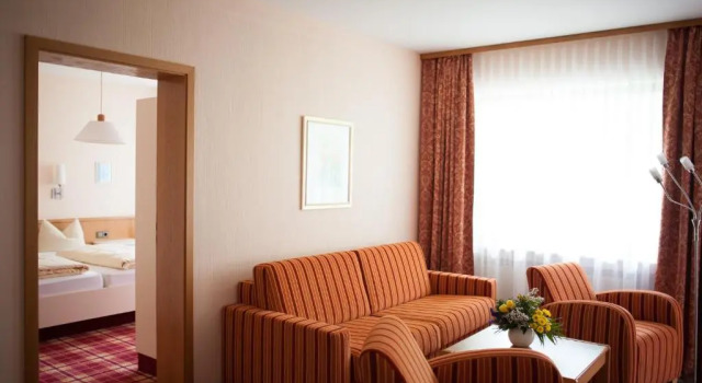 Апартаменты Hotel Berghof