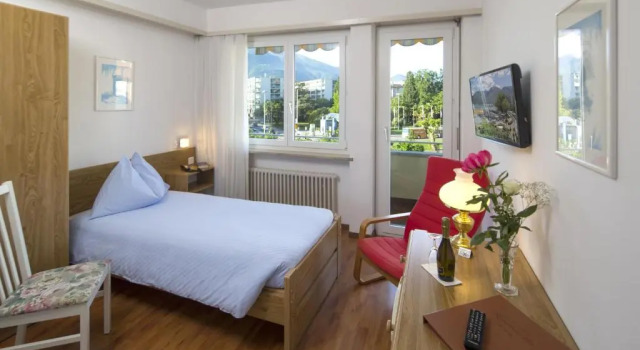 Одноместный номер Standard с балконом Hotel Rondinella Locarno